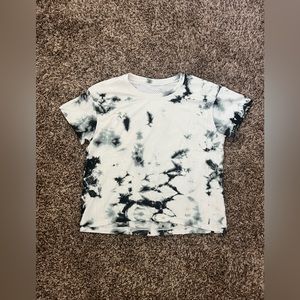 Lululemon Women’s Athletic Top